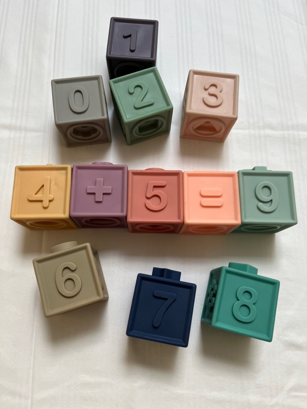 Number Stack Learning Blocks Set - Assorted Pastel Colors - Picture 9 of 10